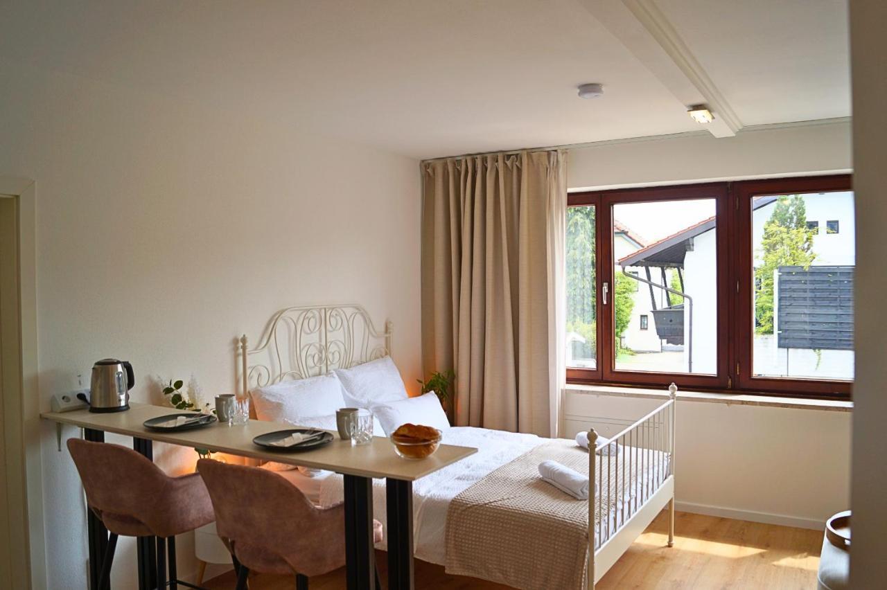 Chiemsee Apartments Altenmarkt an der Alz Екстер'єр фото